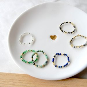 Bague en pierres naturelles gemmes