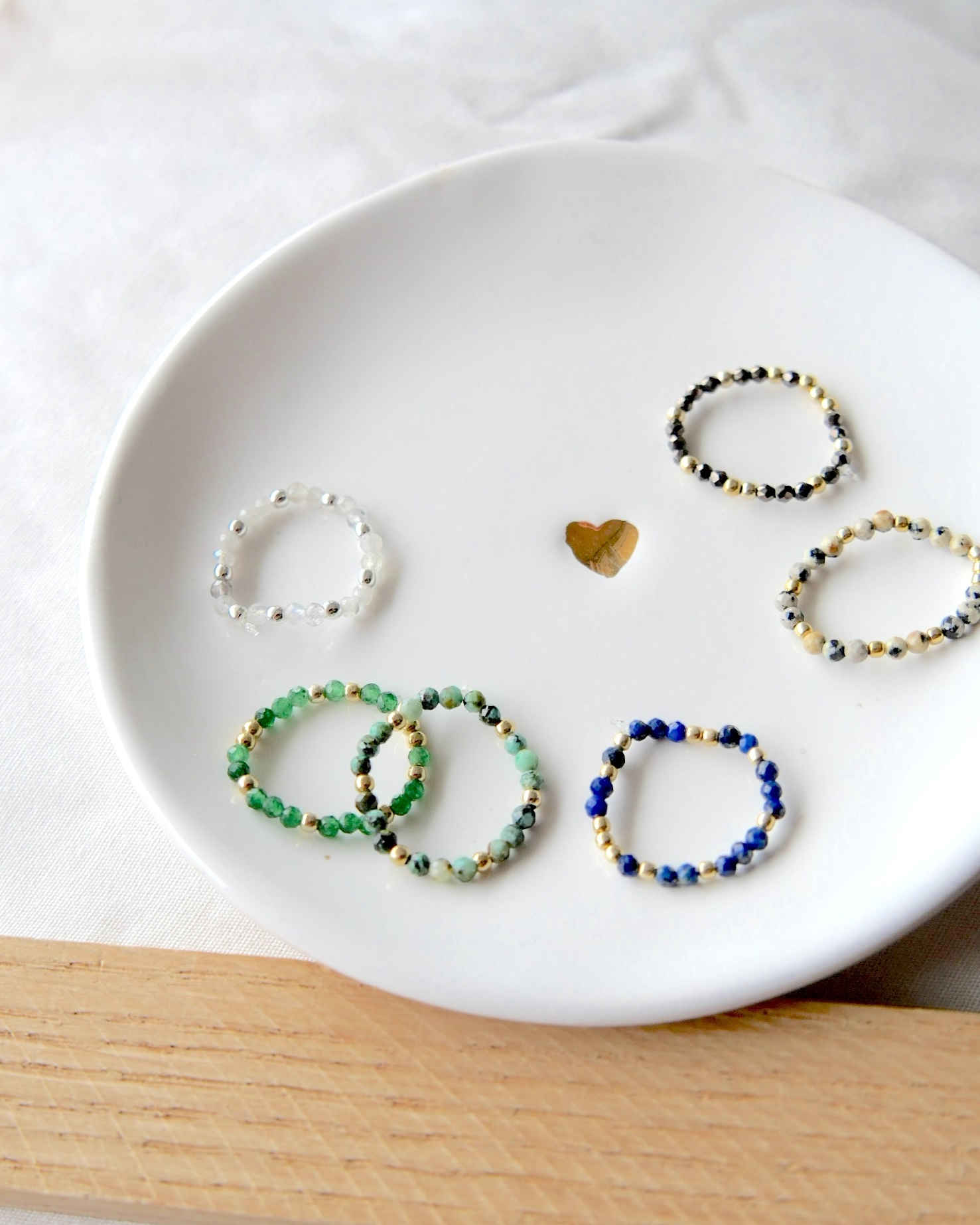 Bague en pierres naturelles gemmes